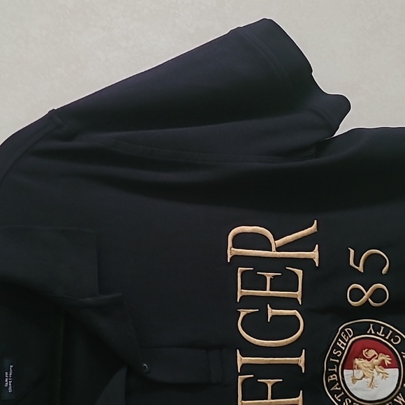 Tommy Hilfiger Polo - Picture 5 of 7